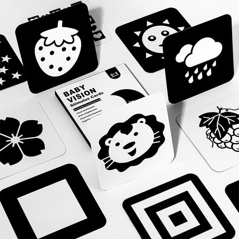 Smart Sprout Baby Visual Stimulation Cards for Ages 0-36 months Black/White & Colored Flash Cards